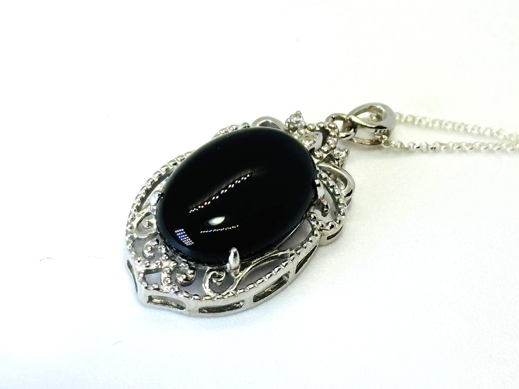 "Gift of Shield" Black Agate Necklace