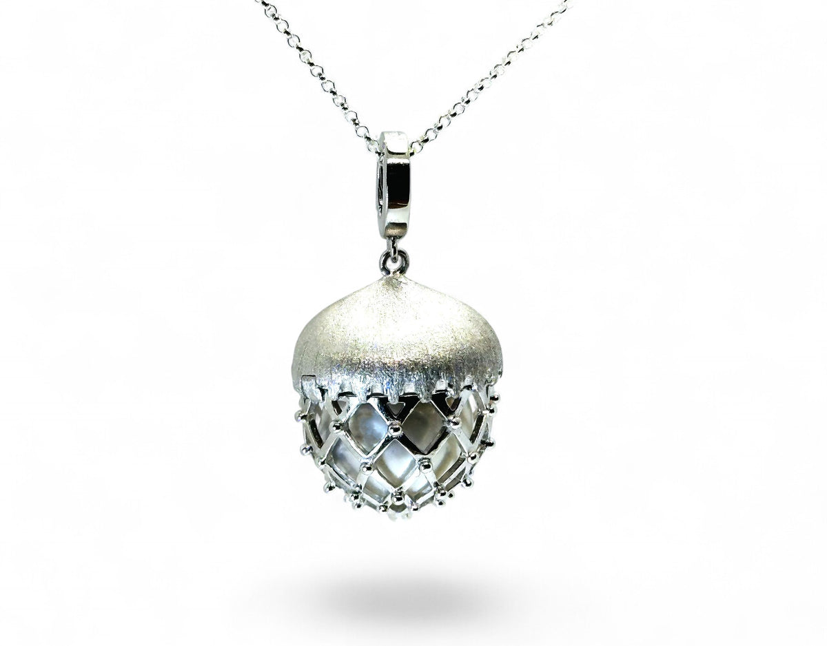 "Pearly Chestnut" South Sea Pearl Locket Pendant