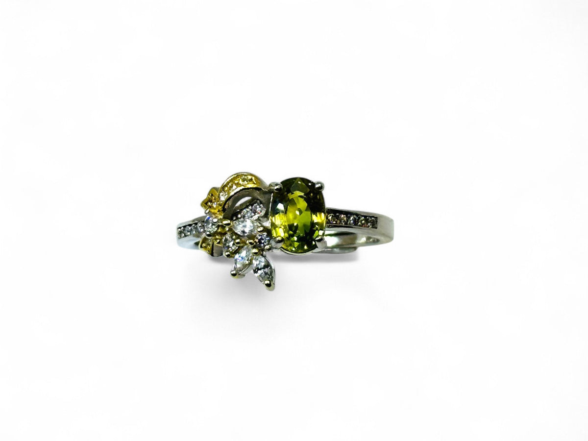 "Willow Pond Whispers" Bi-Colour Sapphire Ring