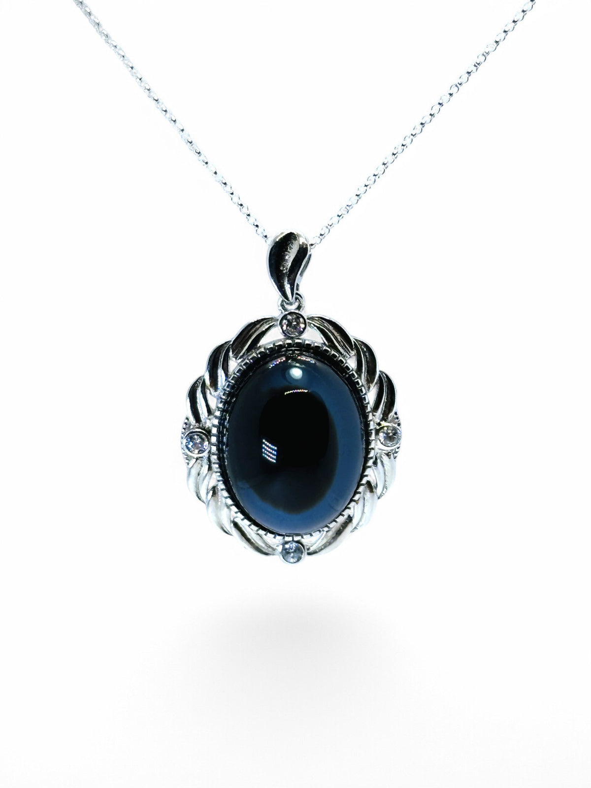 "Fjord Gaze" Bi-Colour Natural Agate Pendant