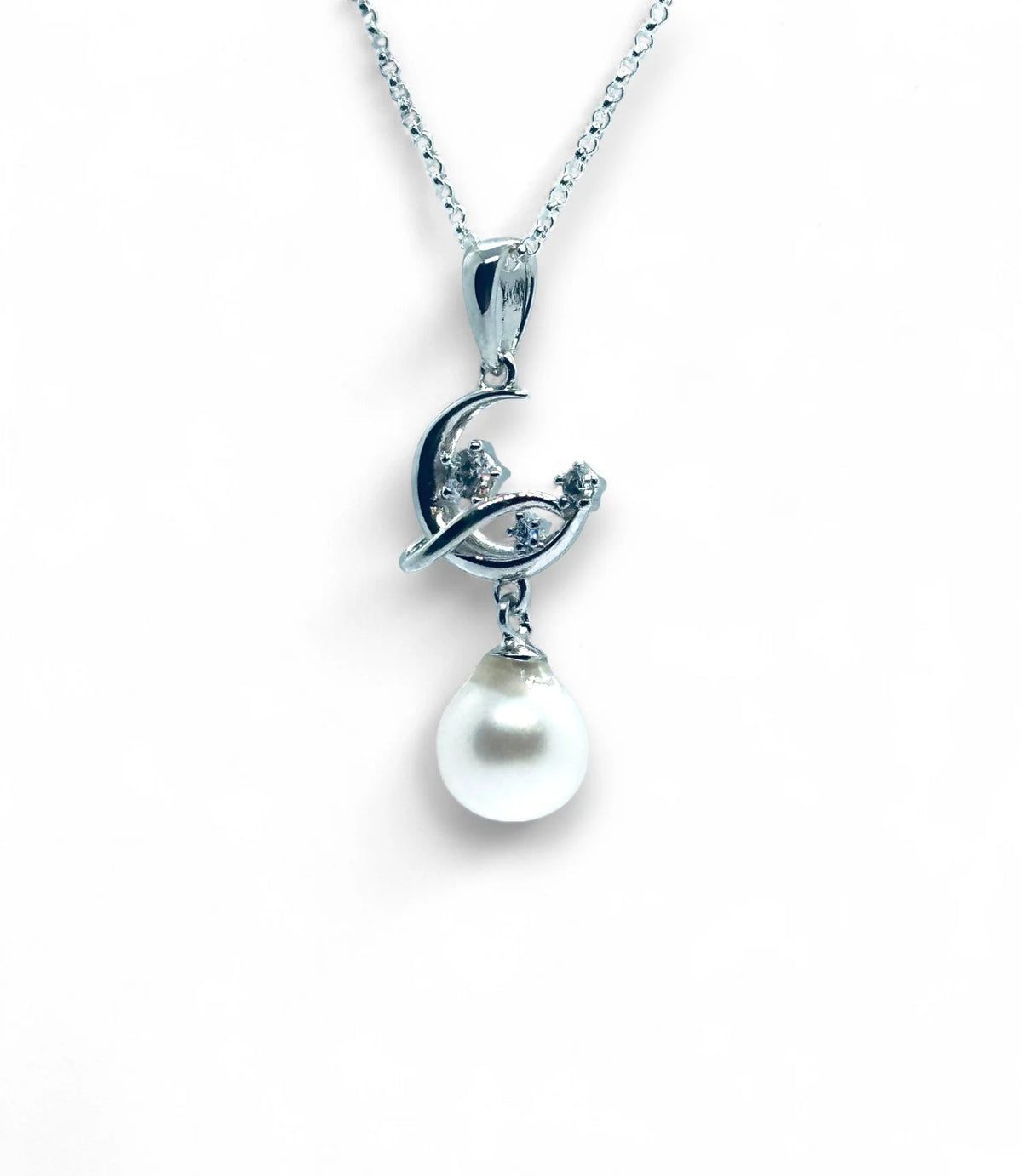 "Whimsy Moon" Pendant with Akoya Pearl