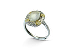 "Moonlit Daisy Pistil" Moonstone Ring
