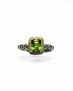 "Candy Apple" Peridot Ring