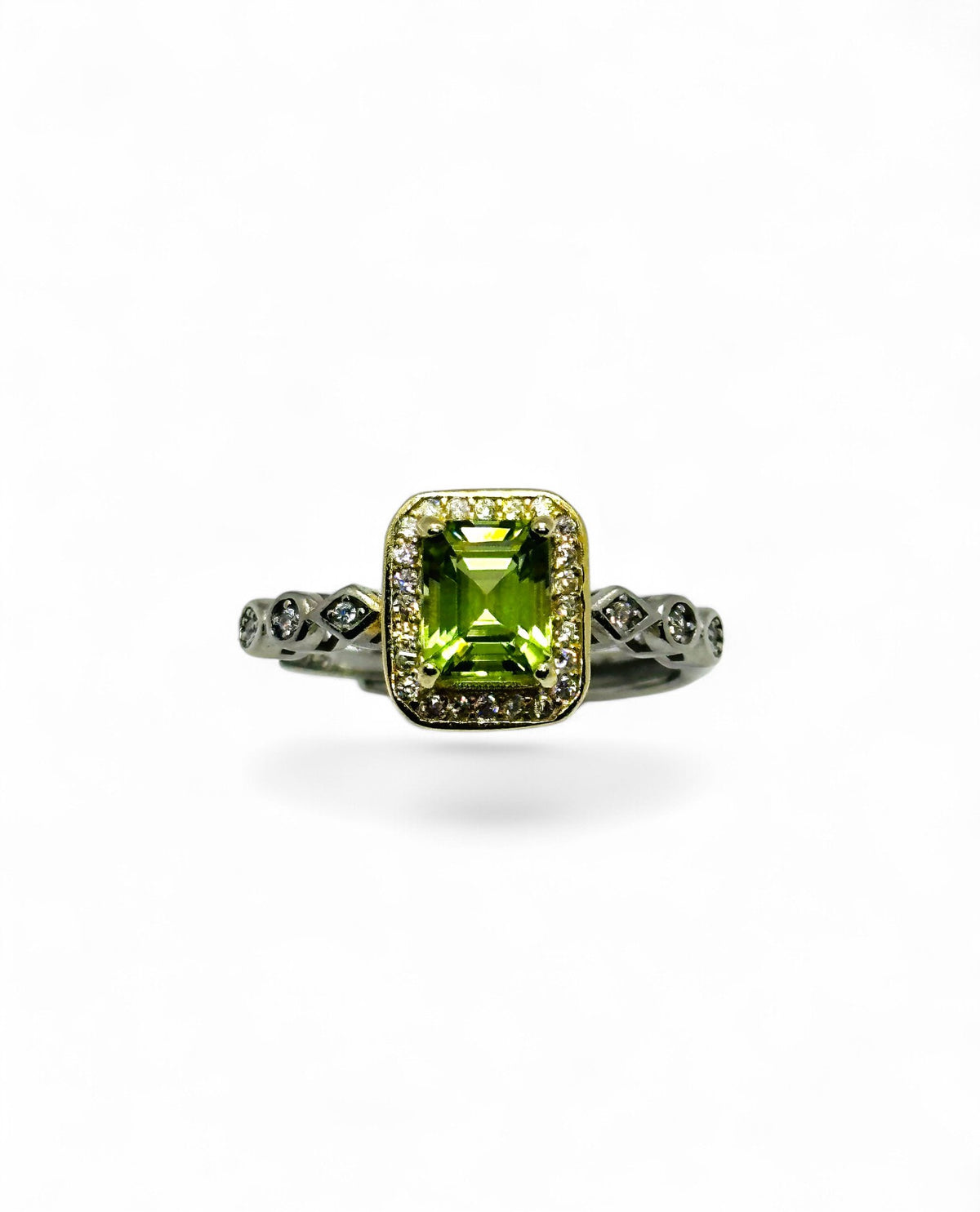 "Candy Apple" Peridot Ring