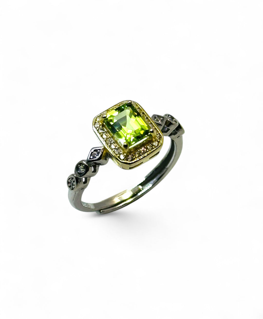 "Candy Apple" Peridot Ring