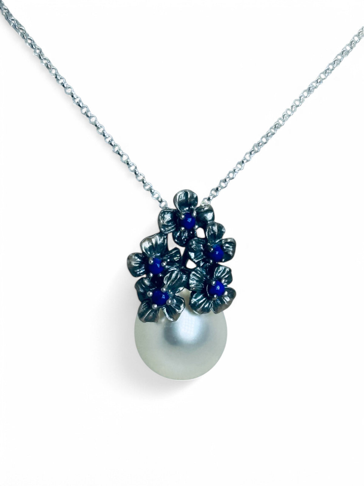 "Wild Flower Meadow" Pearl Necklace with Lapis Lazuli